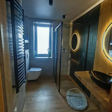Apartament Pod Lampą Ulica Letnia 25 *