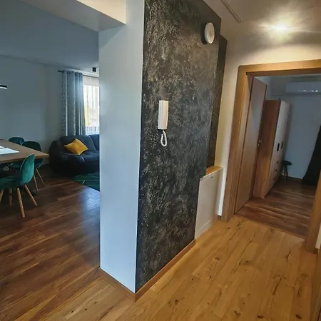 Pod Lampą Ulica Letnia 25