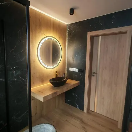 Pod Lampą Ulica Letnia 25